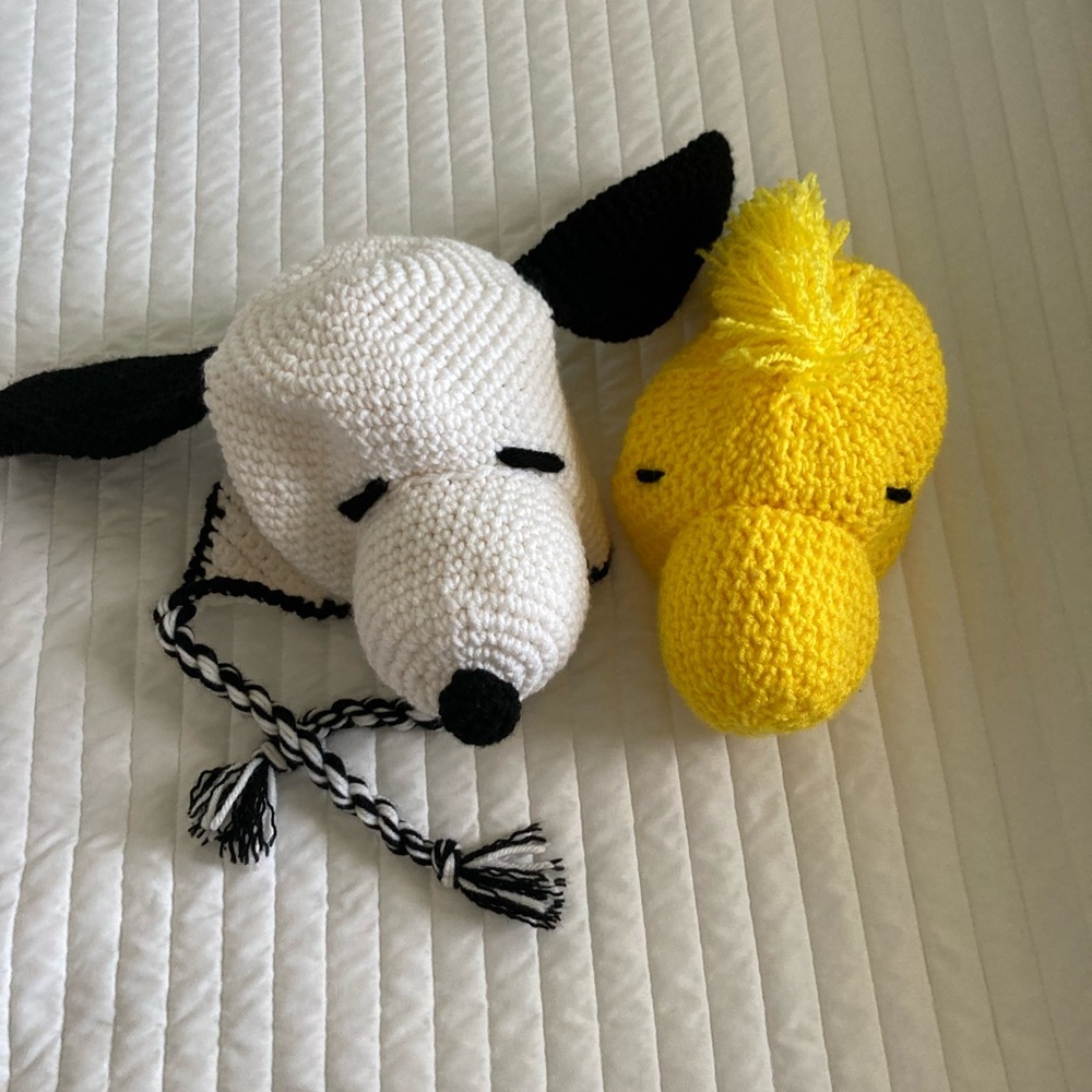 Knit Peanuts Hats for Primary Halloween